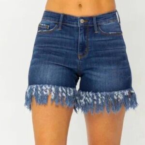 Judy Blue Mid Rise Fray Hem Shorts